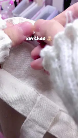 cái gì mà bự bự thee?? Xin thưa rằng là quà của @⋆.˚𝑆𝑢𝑗𝑖𝑛 𐙚⋆  🫰🏻 #xuhuong #thinhhanh #viral #unboxing #viral #xhtiktok #cardgiaytuve 