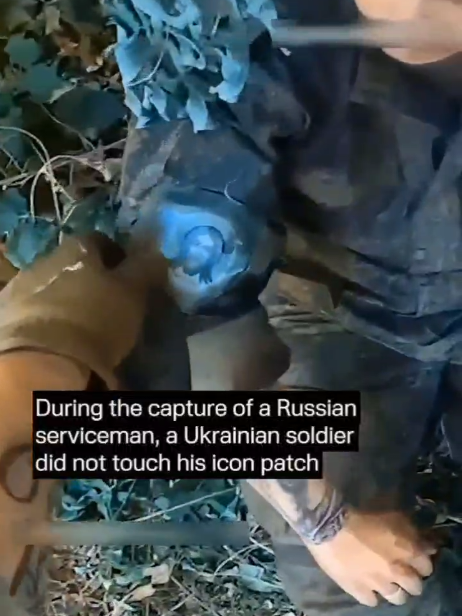 Hopefully the soldier is healthy 🇺🇦☦️ #ukrainewar #supportukraine #prayforukraine #stopwar #standwithukraine #ukrainenews #slavaukraini #peaceforukraine #ukraineheroes #ukrainestrong #fyp #military #specialforces #soldier #wars #war #frontline #russiavsukraine #god #jesuslovesyou #fypp #tiktok #makethisviral