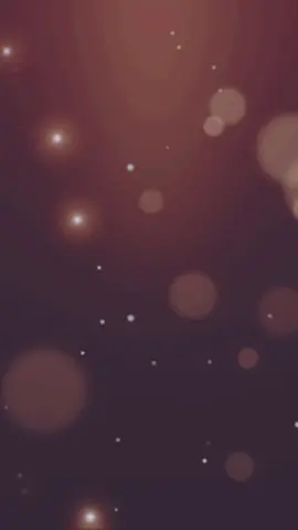 二十祭お祝いして来ました。 スマホに残ってる限りの私の応援して来た記録も込みで今回は動画作ってみた。 ちゃんとお金をかけて応援するようになったのは、大学生になって自分で稼げるようになってからだけど、今振り返ると、小学生の頃からえいとの曲って近くで流れてて、自分の中ではいつも嵐の隣にえいとっていたなって、動画作ってたら泣けて来た。 初めはライブでコントしてるグループがいるっていうので気になって、嵐との共演が増えて少しずつメンバー覚えて、亮ちゃんを「一瞬の風になれ」で好きになって、すぐニノと共演して、嵐嵐言いつつ、えいとのCDも聴いてて、LIFEでバンドするえいとにやられ、ゆる〜く嵐と掛け持ちで応援して、気付いたら京セラのライブ行くようになってて(←東京Dやってたのに当時から何故か大阪通いだったな。笑)、ちゃんとえいとを振り返ると、付き合い長かった。笑 亮ちゃんの脱退は自分的には意外と乗り越えられたと思ってたけど、オーラス丸ちゃんの挨拶でダムが崩壊したかのように号泣しちゃって、全然乗り越えてなかったじゃんって思った。笑 丸ちゃんのお陰で、思いっきり泣けたから、今度ことちゃんと乗り越えられたと思うよ。ありがとう。 本当にここ数年、色々あり過ぎて、感情整理する前に次！ってなってたから、これで一旦整理出来るのかな？って思うし、毎年、今年が勝負の年や！って言ってたえいと本人も少し足を止められるのかな？って思うと、何か分からないけど、安堵感みたいなのでほんとに涙が止まらなかった。 デビュー前からずーっと走り続けてたから、少しみんなでゆっくりしようね。それでまた思いっきりお祭り騒ぎしよう！ 私はこれからもSUPER EIGHTを応援するし、えいとのお陰で出会えた後輩たちも見て行きたいし、今はやっぱり、Aぇ! groupがえいとみたいな20周年を迎えられるように応援したいって思う。 そう思えるのは、SUPER EIGHTが20年嘘偽りなく、突っ走ってくれたからだと思ってる。 こんな風に誰かを応援したいって強く思わせてくれてありがとう。 最後になりますが、改めて20周年、二十祭おめでとう。 これからも宜しくお願い致します🙇‍♀️ #supereight #横山裕 #村上信五 #丸山隆平 #安田章大 #大倉忠義 #関ジャニ8 #20周年 #二十祭 #eighter 