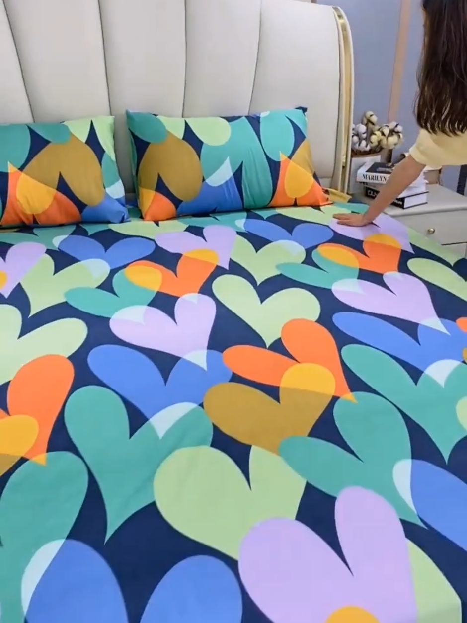 Set Cadar Bercorak Cantik QUEEN Size 4 in 1 #cadar #cadarbercorak #cadarcantik #cadarmurah #cadarviral #cadarqueen #cadarqueenmurah #bedding #bedsheet #cadar3in1 #cadar4in1 #beddingsets #bedsheets #cadarqueen #cadarcantik #cadarropol 