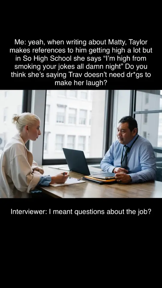 #taylornation #swiftie #swiftiehumour #interview #sohighschool #trav #traviskelce #tayvis #fyp 