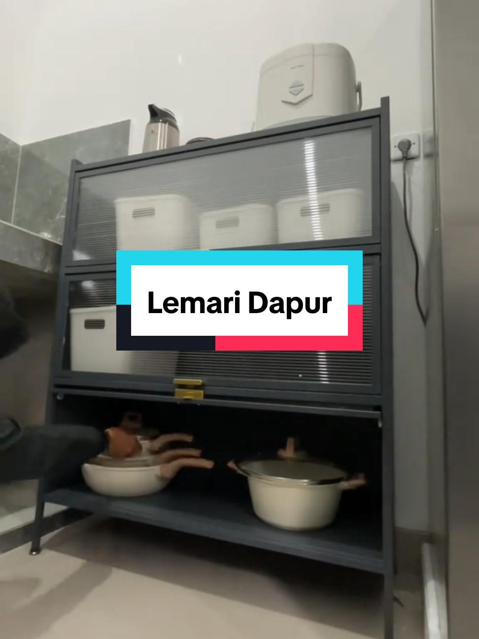 Kabinet Dapur Minimalis #kabinet #kitchenset #kabinetserbaguna 