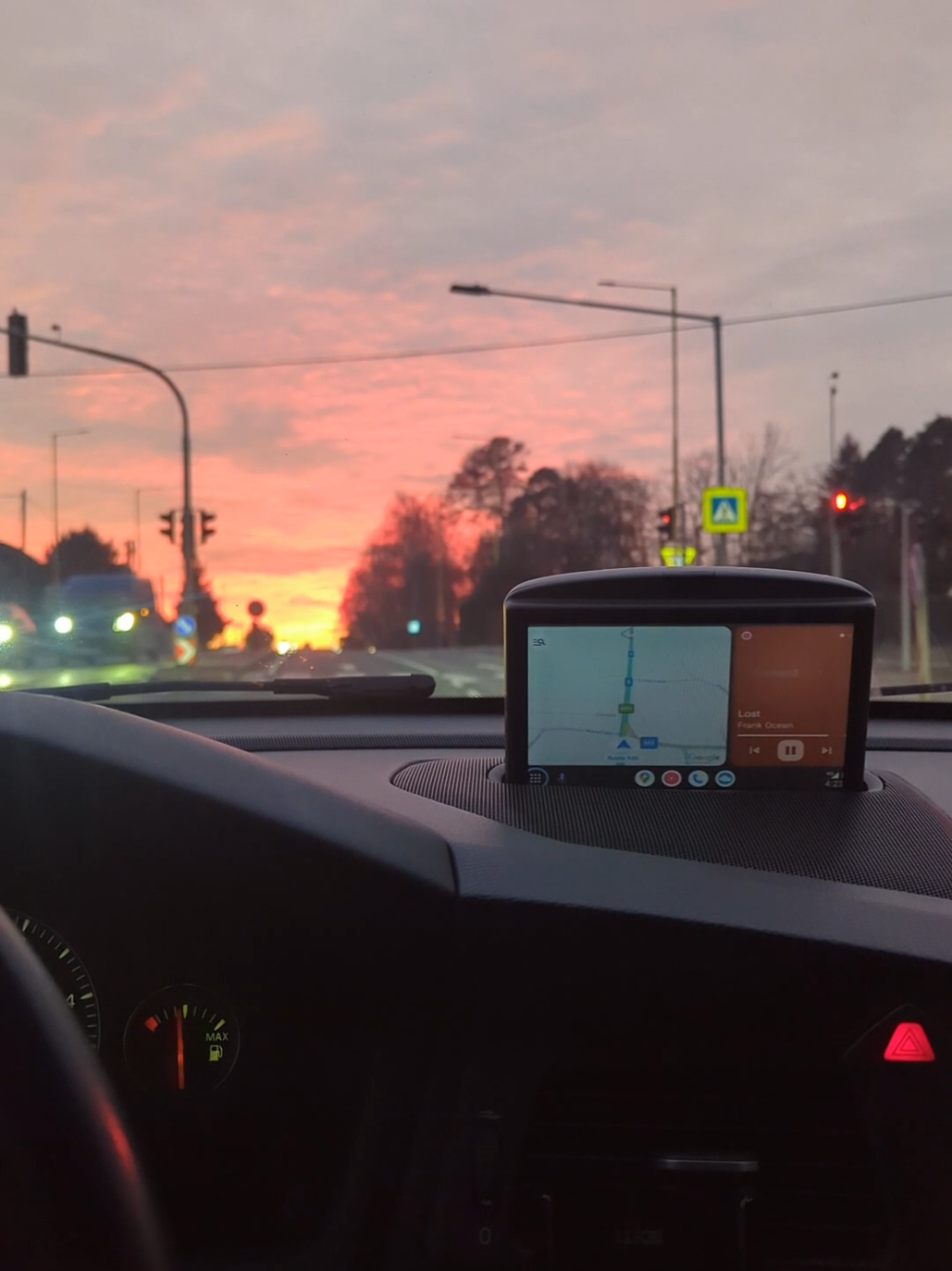 #carplay #retrofit #volvo #volvos60 #volvop2 #carmultimedia #androidauto 