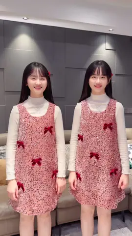 一学即会的新年手势舞, 这个可以上抖音新春特 别会吗? #抖音新春特别会 #春节必备才艺大赏 #抖音潮流舞蹈地图 #一一丫丫 