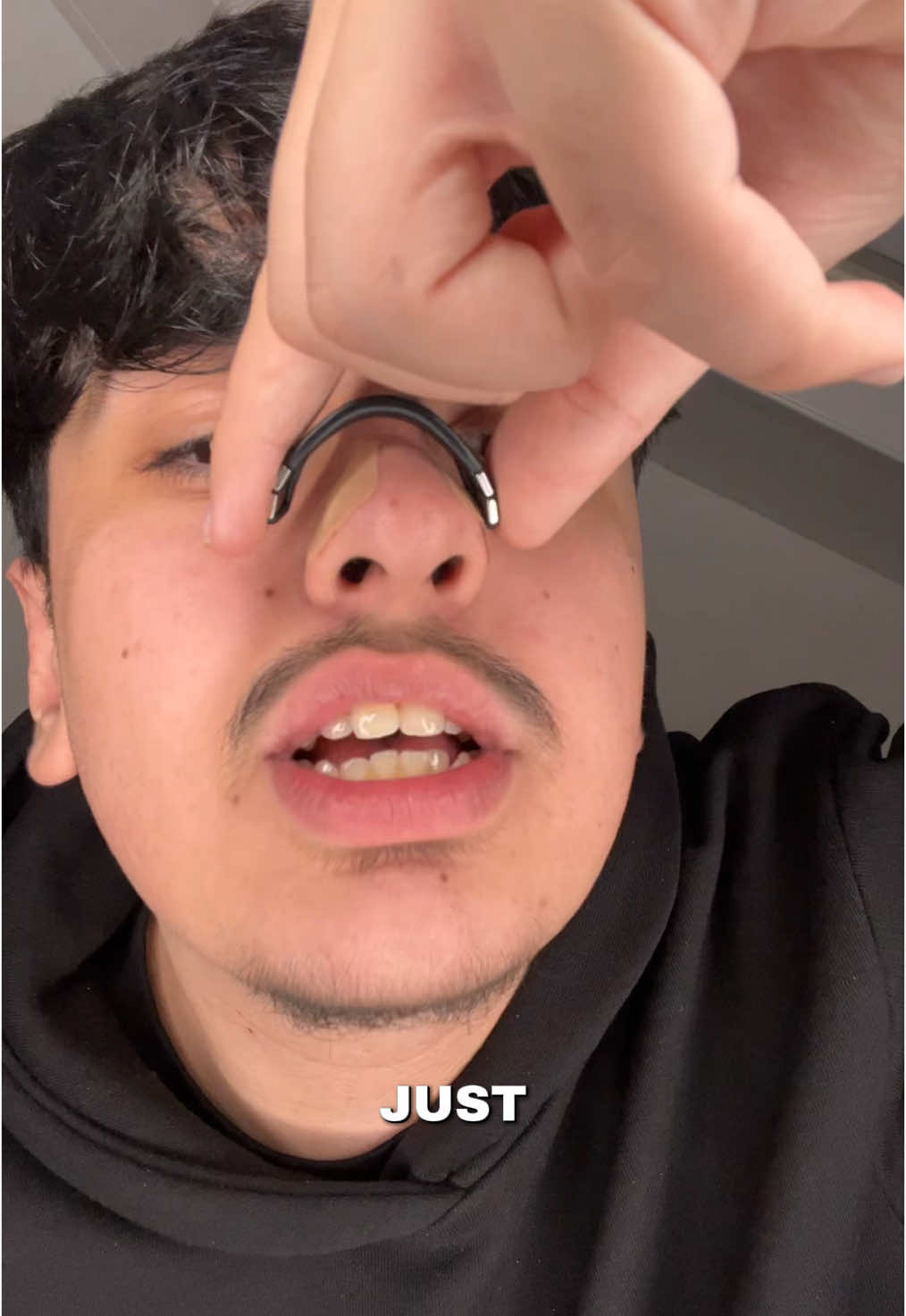 Replying to @Kash Iqbal this is how #nasalbreathing #breathingtechniques #nasalstrips 