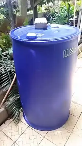 drum 200liter tutup kecil bahan kuat hdpe hanya Rp240.000! Jangan lewatkan! Ketuk tautan di bawah ini #drum #drum200liter #drumhdpe #derum #drummurah #drumpelastik #drumplastikbiru #drumplastikmurah #drumplastikbaru #drumplastikbekas #drumplastikviral 