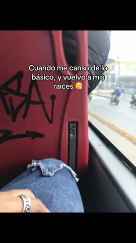 Déjela sonaaaaaarr 😵‍💫. #paratii #viral_video #fyp #rap #temazo 