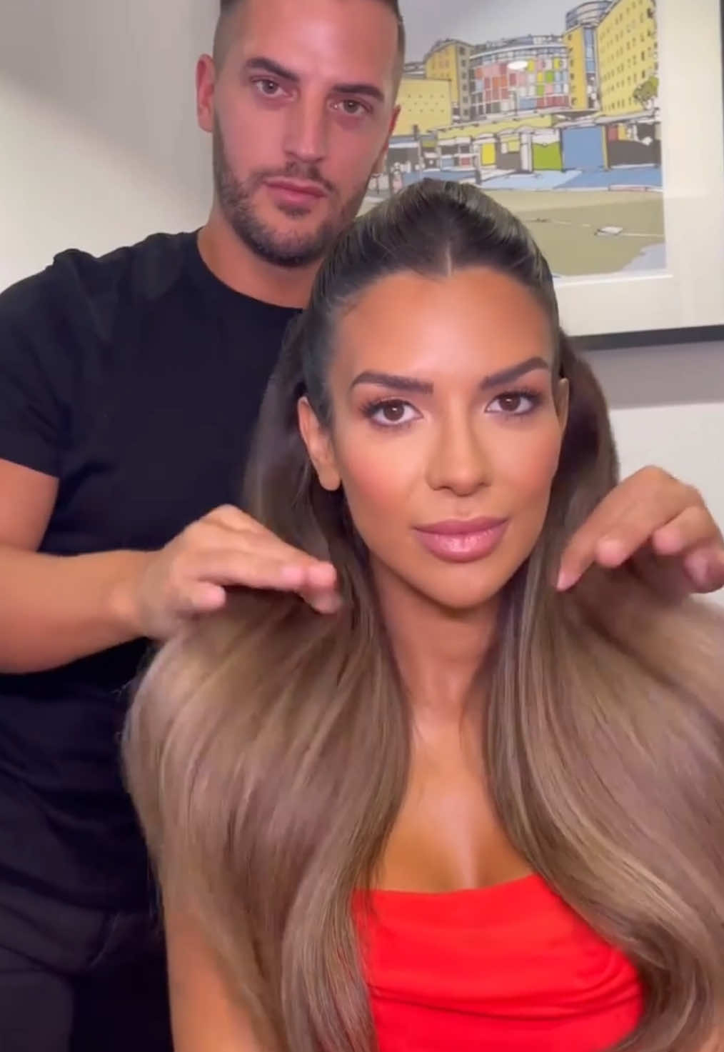Ekin-Su is BACK and spicing up Love Island as the ultimate Turkish delight! 🍬 Wearing our 18” Seamless clip-ins in shade ‘Mochachino Melt’, she’s serving drama and dreamy hair 🏝️😍 Who else is obsessed? 👀  #LoveIsland #loveislandallstars  #loveislanduk #ekinsu #uktiktok #swayhairextensions  #hairextensions 