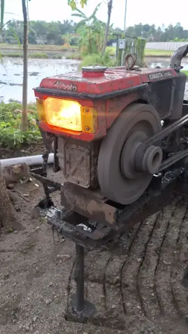 #PrimeYuseAji    @alah_mmboh gak ngalah no mesin pk gede irit tur roso #diesel #kubota #GaranganAjiTeknik #TeamMadangMaidoBayaran 