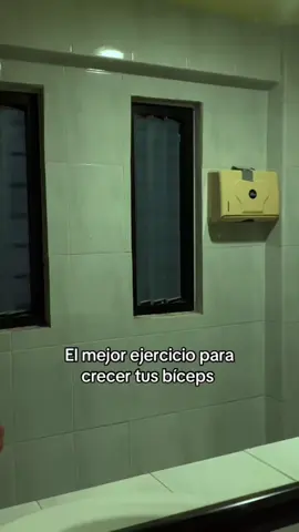 Uno de los mejores ejercicios para biceps! II ig: SoyAlebro #fyp #gymrat #parati #gym #contenido #GymTok #gymbros #viral #Fitness #motivation #aesthetic #fypシ #biceps 