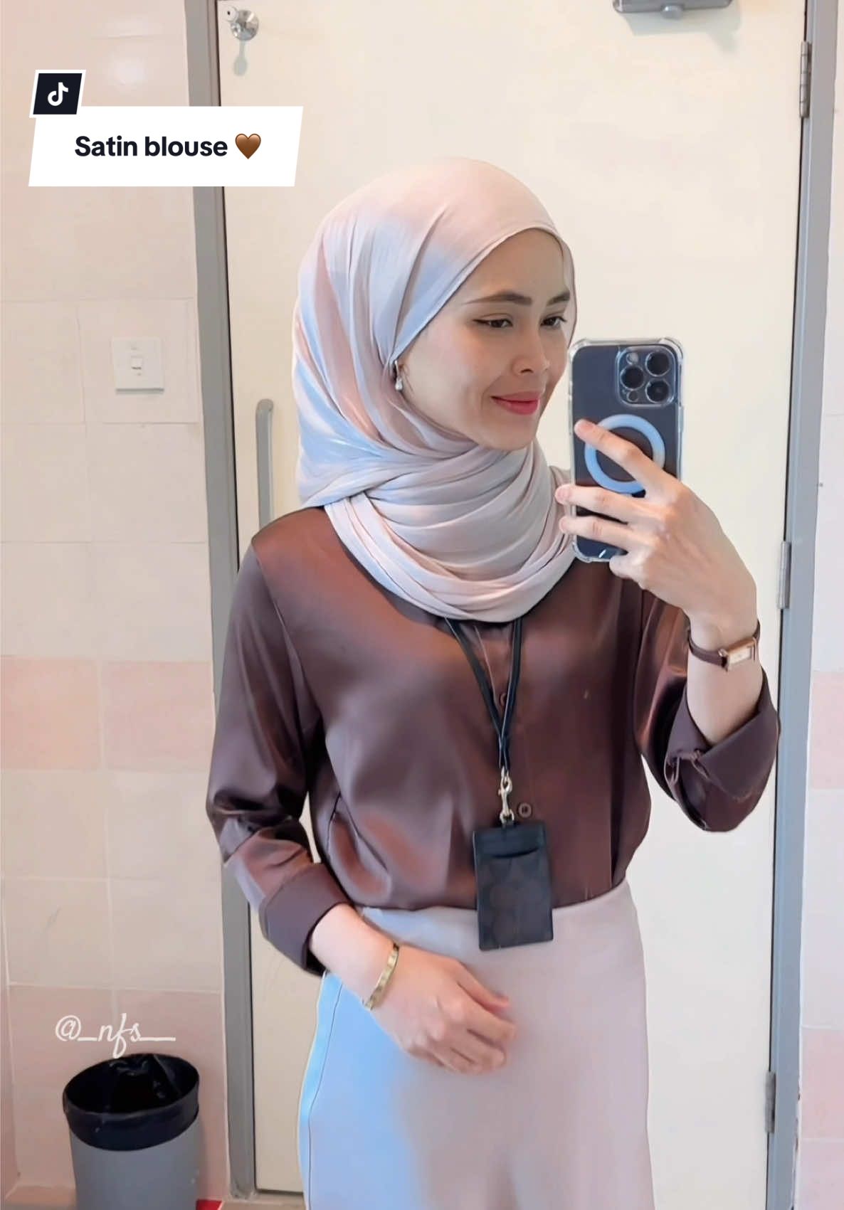 Making a statement with this blouse 🤎@yongtongfushi #fyp #blousesatin #blousesatinsilk #blousesutera #blaus #xyzbca  #kemejaplain #kemejakosong #kemejasatin #stripe #stripeshirt #shirtstripe #satinblouse #blousesatin #stripestop  #1212sale #1212tiktokshopping #1212tiktokshopping #1212megasale #bajublouse #satinpremium #grwm #grwmroutine #grwmoutfit #getreadywithme #grwmaesthetic #grwmforwork #tutorialtudung #tudungtutorial #shawltutorial #tutorialshawl #longpants #highwaistpants #highwaisted #blousewanita #blousekorea #blousesatinviral #blousesatinsilk #bajukemejasatin #Satinblouses #koreanstylefashion #comfyoutfits #comfylook #comfyclothes #comfyoutfit #comfy #summerset #officeoutfit #officelook #officestyle #ootdfashion #officeoutfitinspo #highwaist #highwaistskirt #oldmoneystyle #classy #classystyle #classylady #classyoutfit #outfitideas #outfits #outfitinspiration #TikTokFashion #outfitcheck #OOTD #outfits #outfitoftheday #dressup #ootdhijab #ootdfashion #ootdhijabstyle #ootdinspo #OOTD #clearingdrafts #outfitideasforyou #styletok #TikTokFashion #softgirlstyle #wearityourway #whatiweartoday #classy101 #playdressupwithme #playdressup #fashioninspo #fashionhacks #makethemlook #dressupwithme #TikTokFashion #whattiktokmademebuy #TikTokMadeMeBuylt #paydaysale #tiktoksale #yearendsale #tiktokmademebuythis #modestwear #racuntiktok #musthave #travelmusthaves #shirtforwomen #womenblousemurah #koreavintage #vintageblouse #koreanstyle #vintage #vintagefashion #vintagekoreanstyle #classylook #officetok #OfficeOutfitIdeas #smartcasual #smartcasualoutfits #outfitfortoday #outfitforwork #outfitformal #elegantfashion #elegantes #richlook #richoutfit #richstyle #hijabstyle #hijab #hijabtutorial #hijabitiktok #HijabFashion #hijabgirl #hijabigirl #hijabinspiration #hijabifashion #oldmoney #mixandmatch #topsatin #satintop #blousemurah #blousewanita #bajucantik #bajuselesa #bajusejuk #outfit #outfitideas #outfitinspo #outfits #outfitinspiration #trending #trendingvideo #trendingsong #trendingtiktok #trendsetter #trendsong #outfitcheck #elegantstyle #elegante #elegant #oldmoney #oldmoneyaesthetic #oldmoneyoutfits #kemejakerjamurah #kemejawanita #kemejapolos #kemejastyle #kemejaoversize #kemejakantor #kemejakantorwanita #kemejaoffice #bajukemeja #bajukemejamurah #bajukemejacantik #bajukemejawanita #bajukemejawanitaviral #cleanoutfit #outfitins #bajukerja #bajukuliah #bajustudent #bajukerjamurah #bajukerjawanita #HijabFashion #hijabfashionstyle #bajukelas #trendingfashion #trendsetter #satinskirt #skirtsatin 