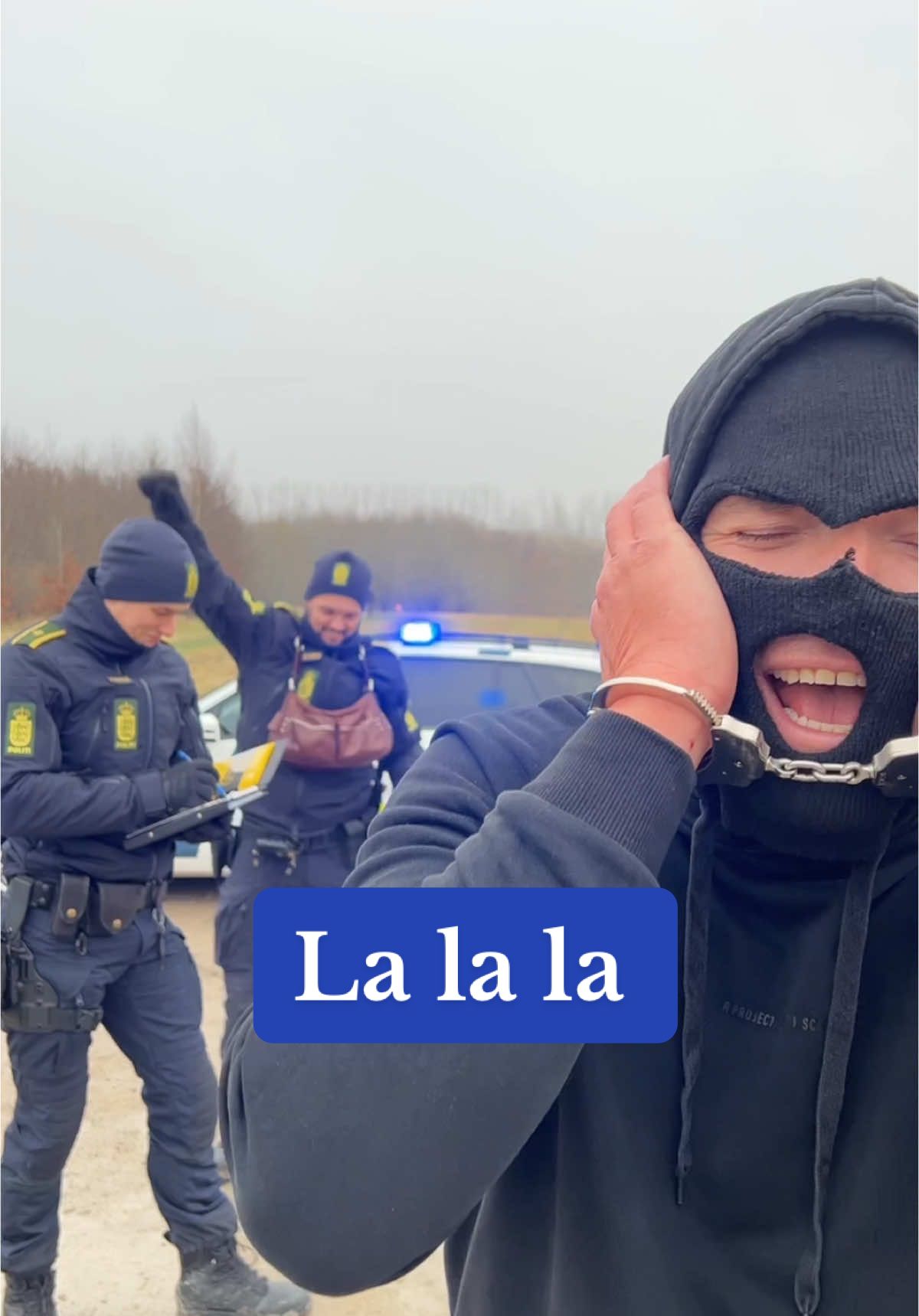 X Factor potentiale?🤔 #politietsonlinepatrulje #politi #onlinepatrulje #police #politidk #danskpoliti #lalala 