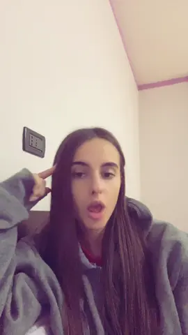😾