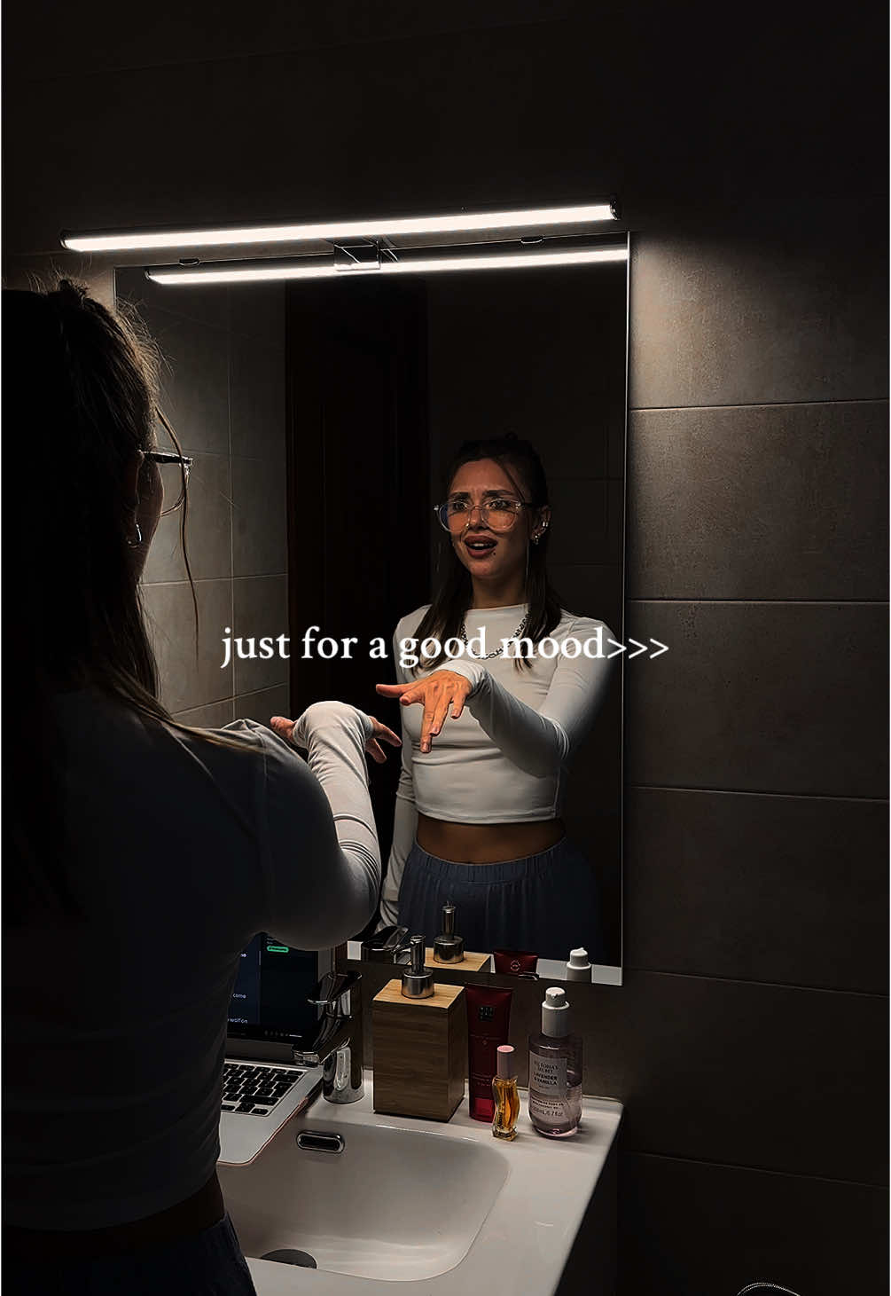 be happy #birdii #fyp #thriftshop 