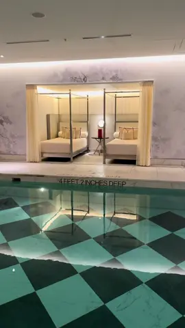 La Mer Spa, a one of a kind luxury experience located inside The Baccarat Hotel….where luxury meets rejuvenation #newyork #baccarathotel #lamerspa #lamer #luxury #relaxation #facial #luxuryfacial #exclusivewellness #luxuryspaexperience #lacremedelacreme 