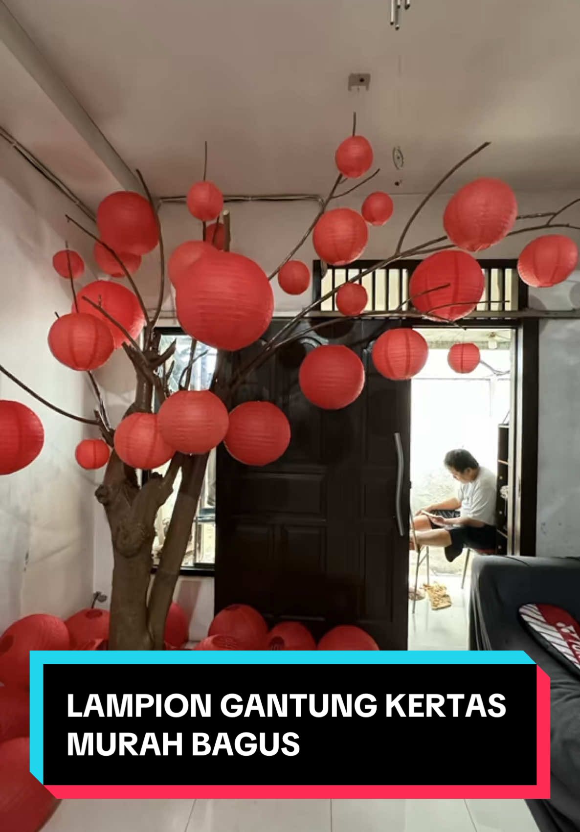 Lampion kertas murah, lampion kertas warna warni, lampion kertas gantung, lampion kertas bagus untuk berbagai macam dekorasi acara. #lampionkertas #lampiongantung #lampionimlek #lampionmurah #lampionwarnawarni #wibgajian #cuantanpabatas #fyp 