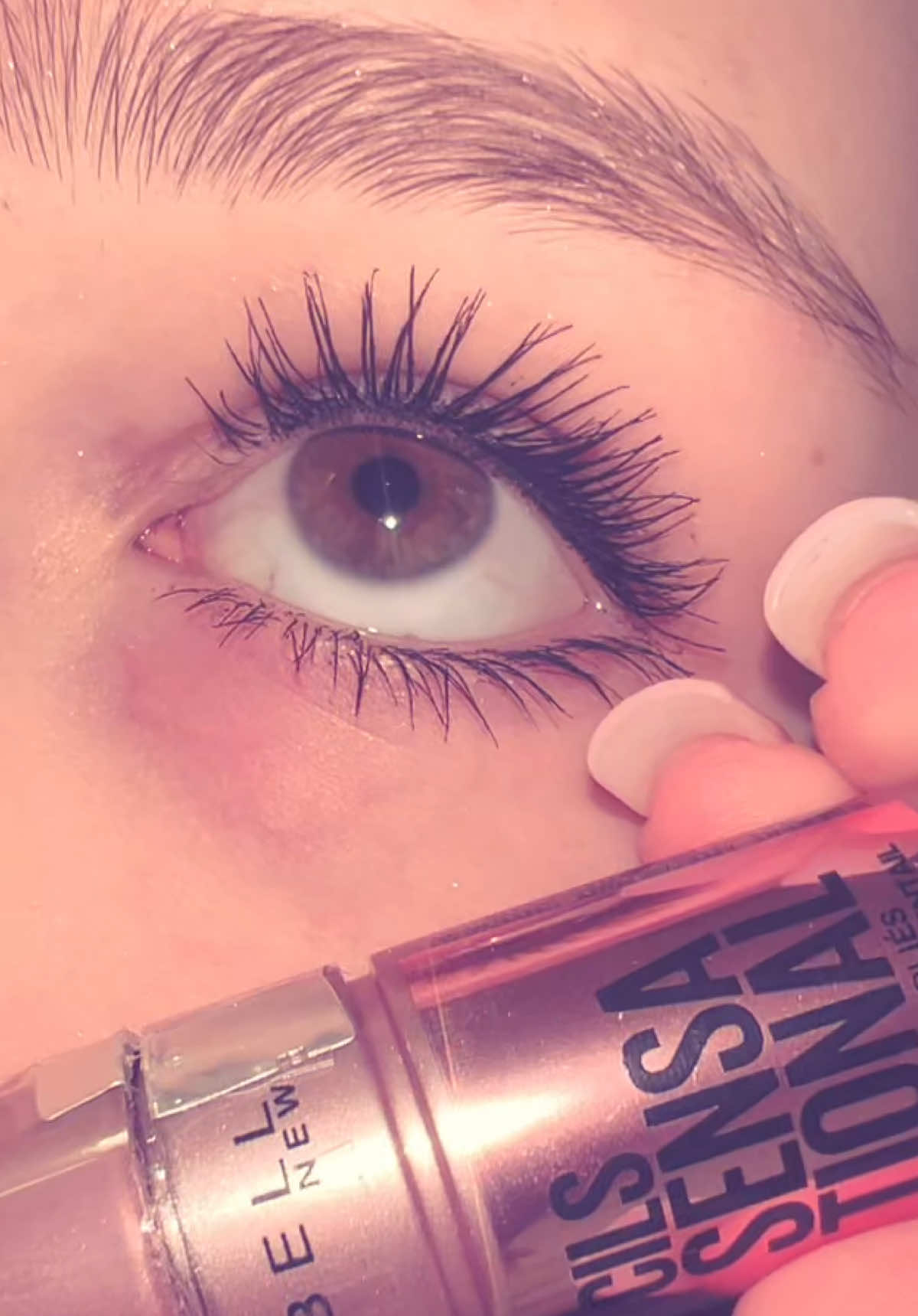gorgeous😻🎀 #mascara #girls #fypシ #beauty #makeup #rek 