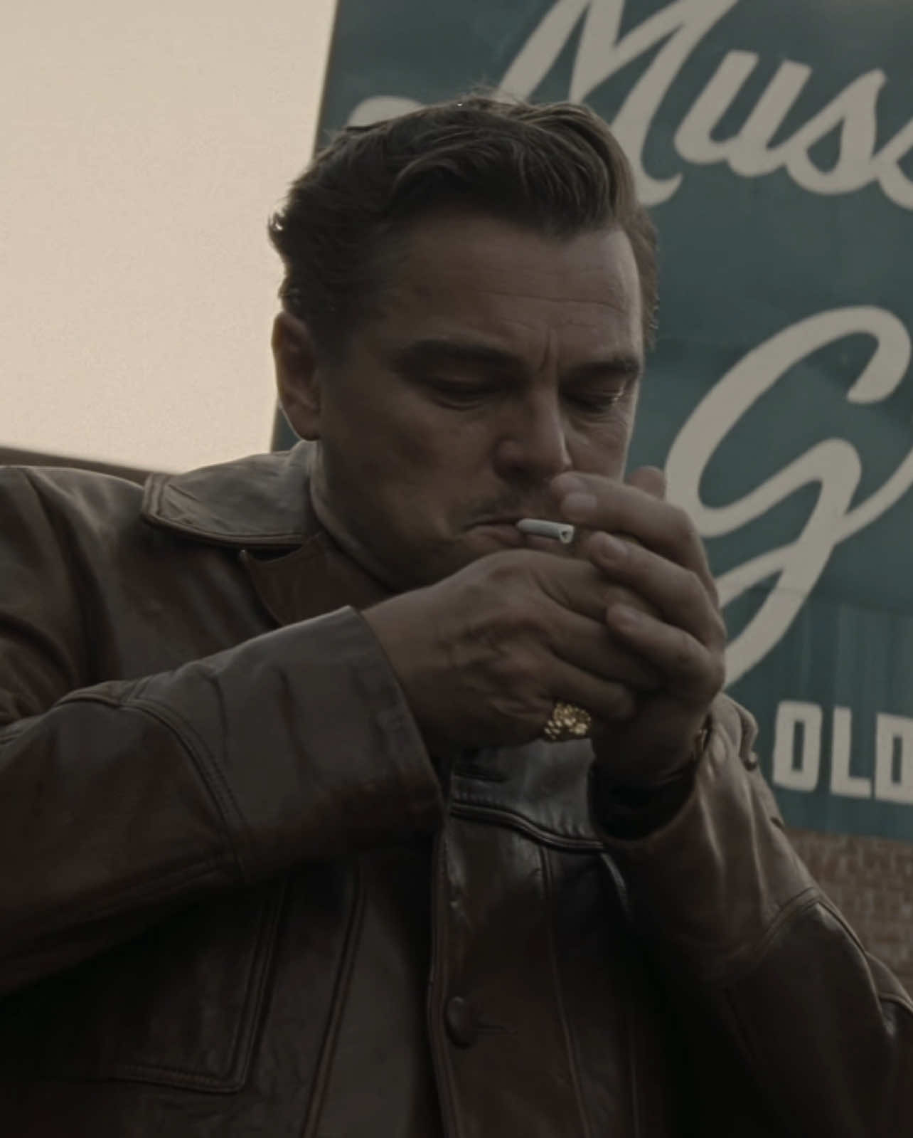Smoking 🚬 || #fightclub #breakingbad #onceuponatimeinhollywood #truedetective #fury #smoking #bradpitt #bradpittedit #leonardo #jakegyllenhaal #viral #fyp #explore #movie #movies #edit #tylerdurden #smoking 