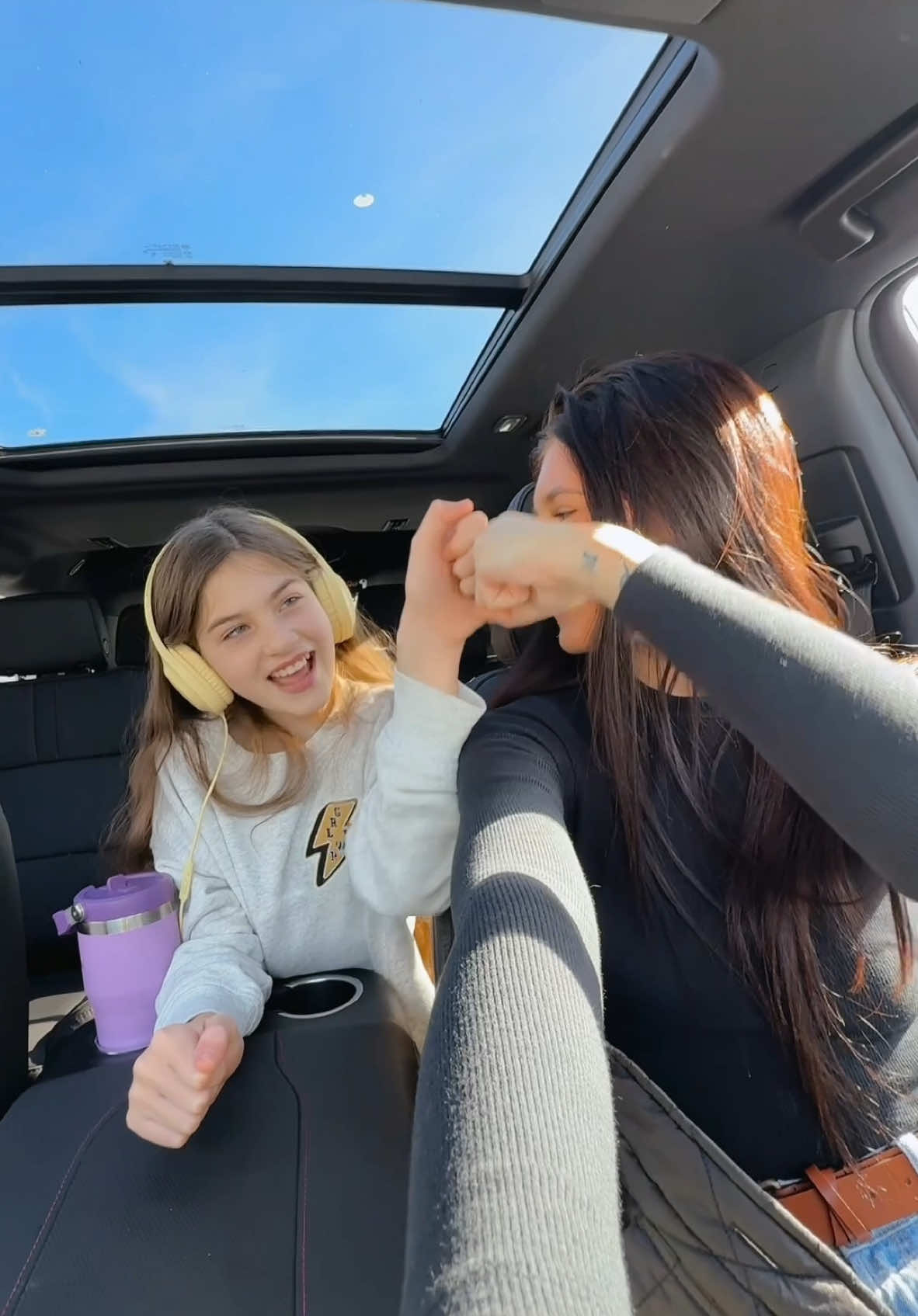 NYC vlog with Nintendo 🌇🎮🍌🦍✨ #amazingabigailgrace #cerebralpalsy #momdaughter #disability #targetmodel #dayinthelife #nycvlog 
