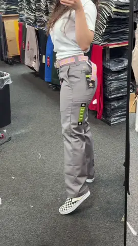 Dickies slim fit pants #fyp #foryou #mazufashion #dickies #workpants #workwear #anaheim #ca #oc #viral #clothingshop #sycamoreplaza @Hall.Of.Tech 