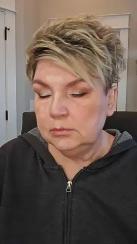 Easy as 1 2 3 4!  Makeup by numbers! Let me show you how easy this makeup is! Plus, it's soooo good for your skin! Comment MATCH for a free colormatch!  Shop here: https://kaceyhdouglas.seintofficial.com/en/shop/office/107?aff=MjAxNzQxMQ== #seintmakeup #seint  #beauty #makeup