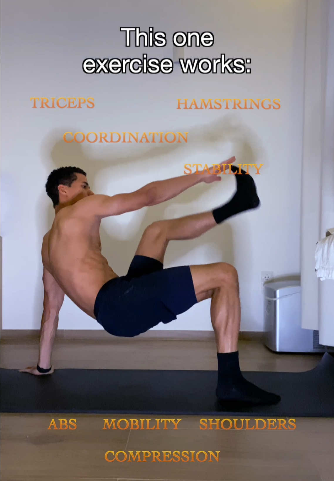 Save „Foot Taps to Compression Slide” for your next sculpting workout! 🔥  This exercise offers numerous benefits and can be easily modified to match your fitness level. Ready to learn how to make it work for you? • how you feel. #superspine #spinehealth #spinemobility #backhealth #backmobility #backpain #backpainrelief #backpainexercises #backexercises #spineexercise #coreexercises #abworkout #coretraining #6packs #homeworkouts #fitnesstips #dumbbellworkout #calisthenics #bodyweighttraining #corestability #corestrength #menshealth #shoulders #triceps #keepsculpting