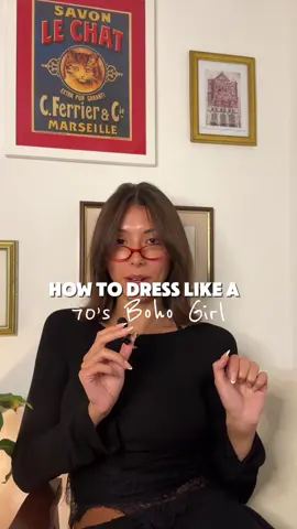 Guide to dressing like a 70s boho girl #70sfashion #boho 