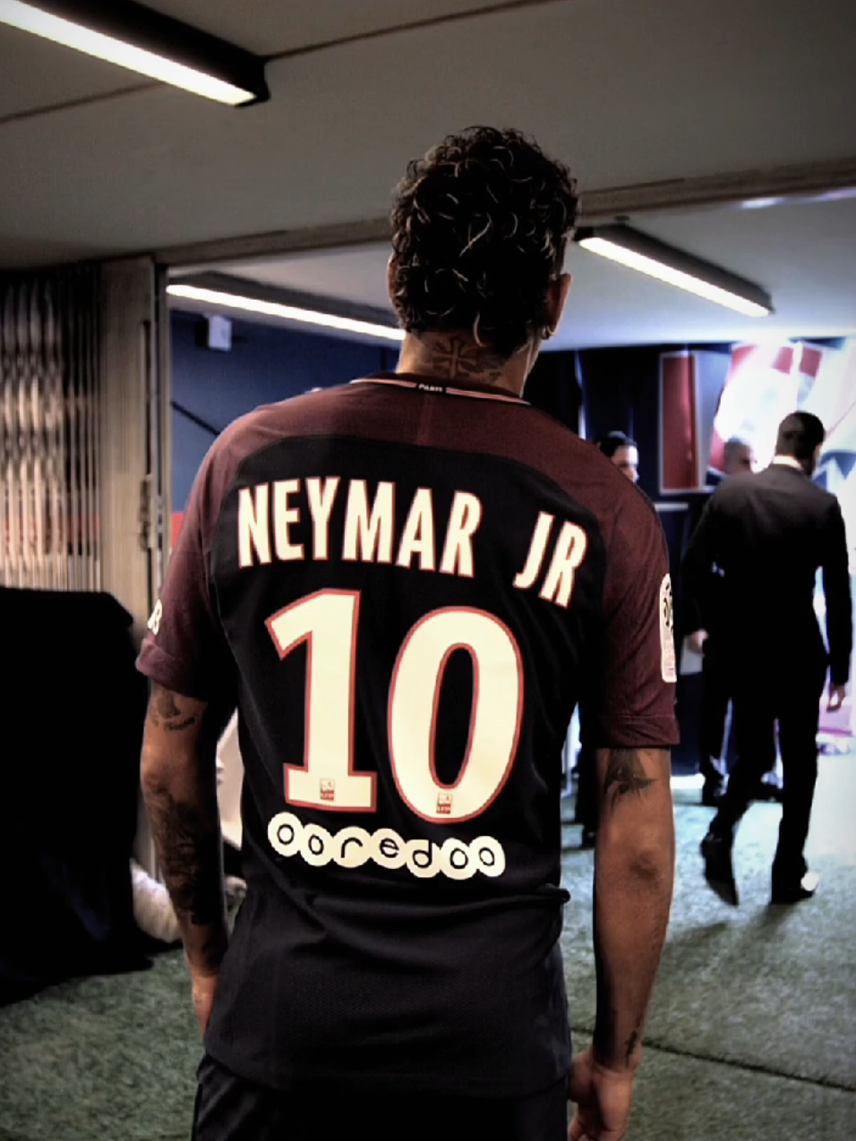 A incrível transferência de Neymar para o PSG... #neymar #edit #fyp 