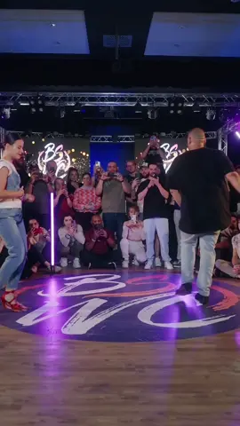 BACHATA DURA @Alex Morel 🔥 Un placer dar esta clase contigo! Nos vemos pronto 🙌 #bachata #bachatadominicana #bachatasensual #bachatatradicional #bachatapareja #salsa #latino #dance #freestyle #demo #bachatafestival 