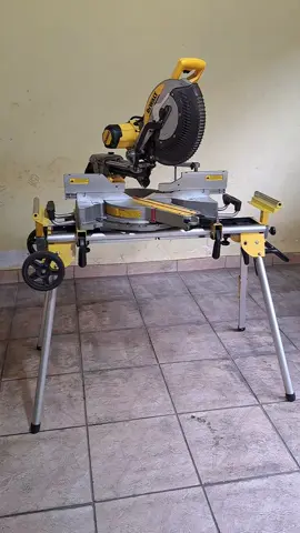 Serra Meia esquadria DWS780 Dewalt - Completa.#dewlt #meiaesquadria #serra #vendo 