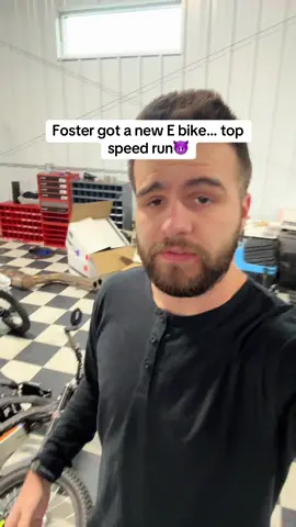 @Sur Ronster this is kinda sick I’m ngl😂 @Foster Mills #stangry #ebike #surron #carcommunity #carsoftiktok #dirtbike #moxyperformance #fyp 