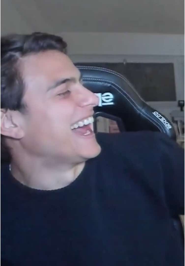 Leer tira el tipo #c0ker #paredes #dybala 