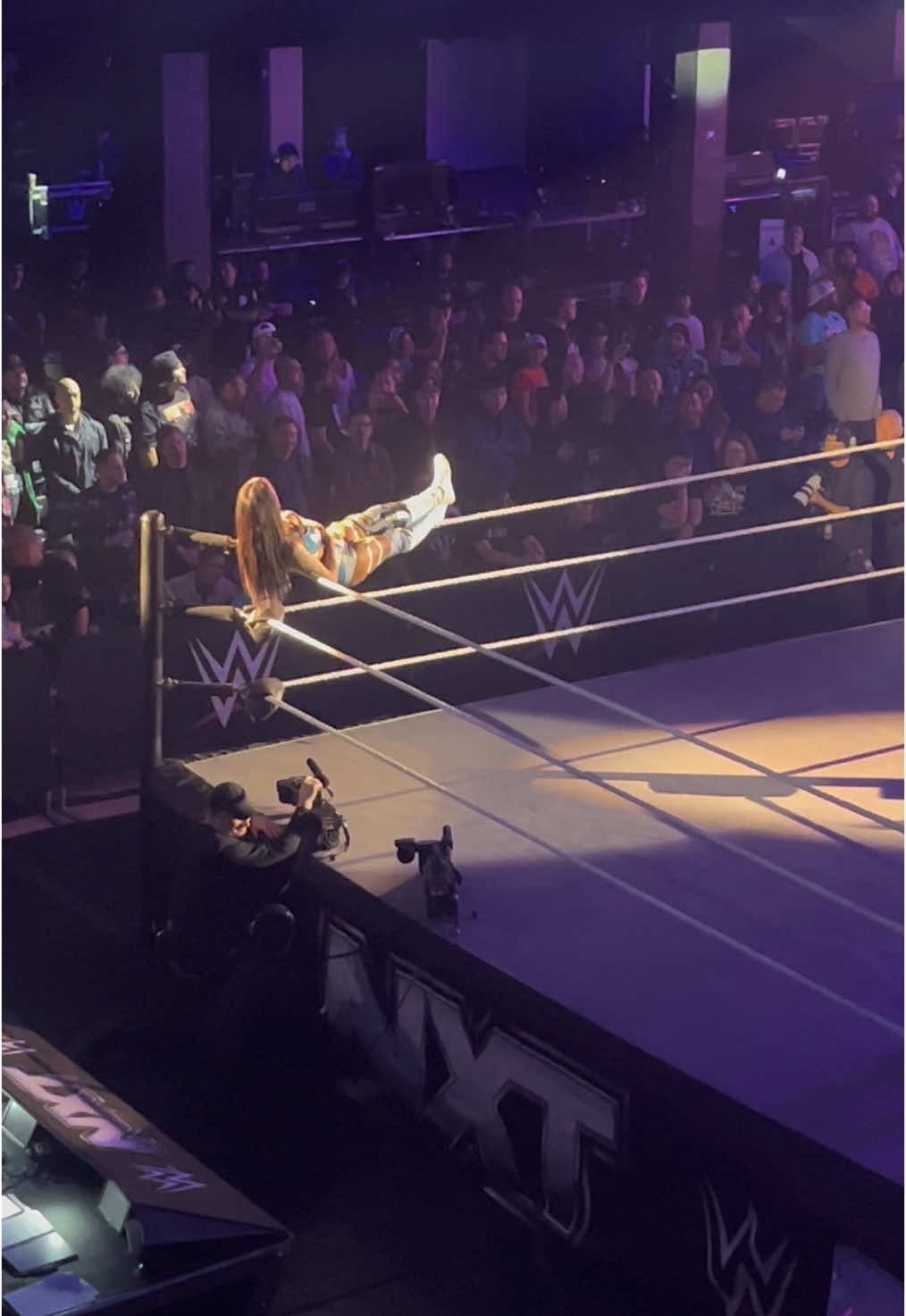 Cora Jade NXT new years evil entrance #corajade #corajadewwe #WWE #wwenxt #nxtnewyearsevil #nxt #stephanievaquer #prowrestling 