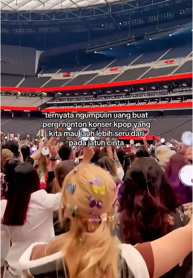 ngumpulin uang buat pergi ke tempat konser kpop yg kita mau itu seru. #bts #btsarmy #bts_official_bighit #army #armybts 