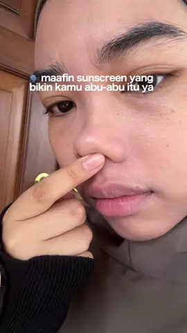 Gasuka banget sama sunscreen physical yang bikin aku abu abu monyetttt 👎🏻. Sunbrella salah satu physical ss yang enakk dipake 🤍 #sunscreenyou #yousunbrella