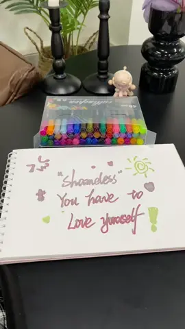 These outline markers are sooo beautiful!!!!I hope the new year will be as wonderful as you are ❤️🎨💦#markerart #newyear2025 #newyeargift #giftideas  #TikTokShop #relaxingasmr #coloringbook #fyp #stationery #christmas #christmascard #lettering #tiktokshopnewyearnewaura #tiktokshoplastchance #spotlightfinds   #pens #handwriting