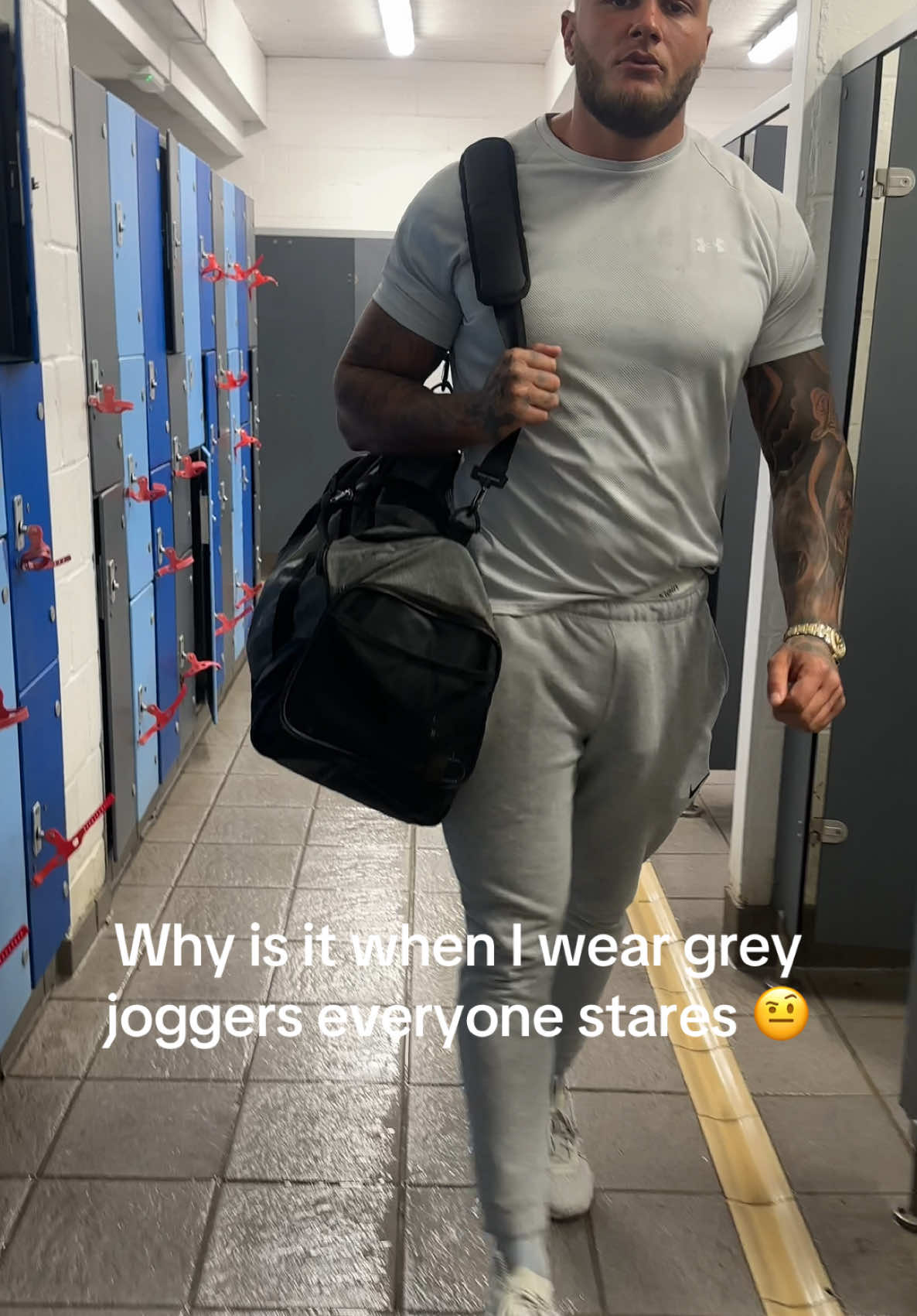 Get a grip… #greyjoggers #gymlad #stopstaring #fyp 