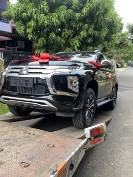 Alhamdulilah lagi liburan mobil datang juga 😍😍 udah lama nunggu#fyp #pajero_mitsubishi  #fypage 