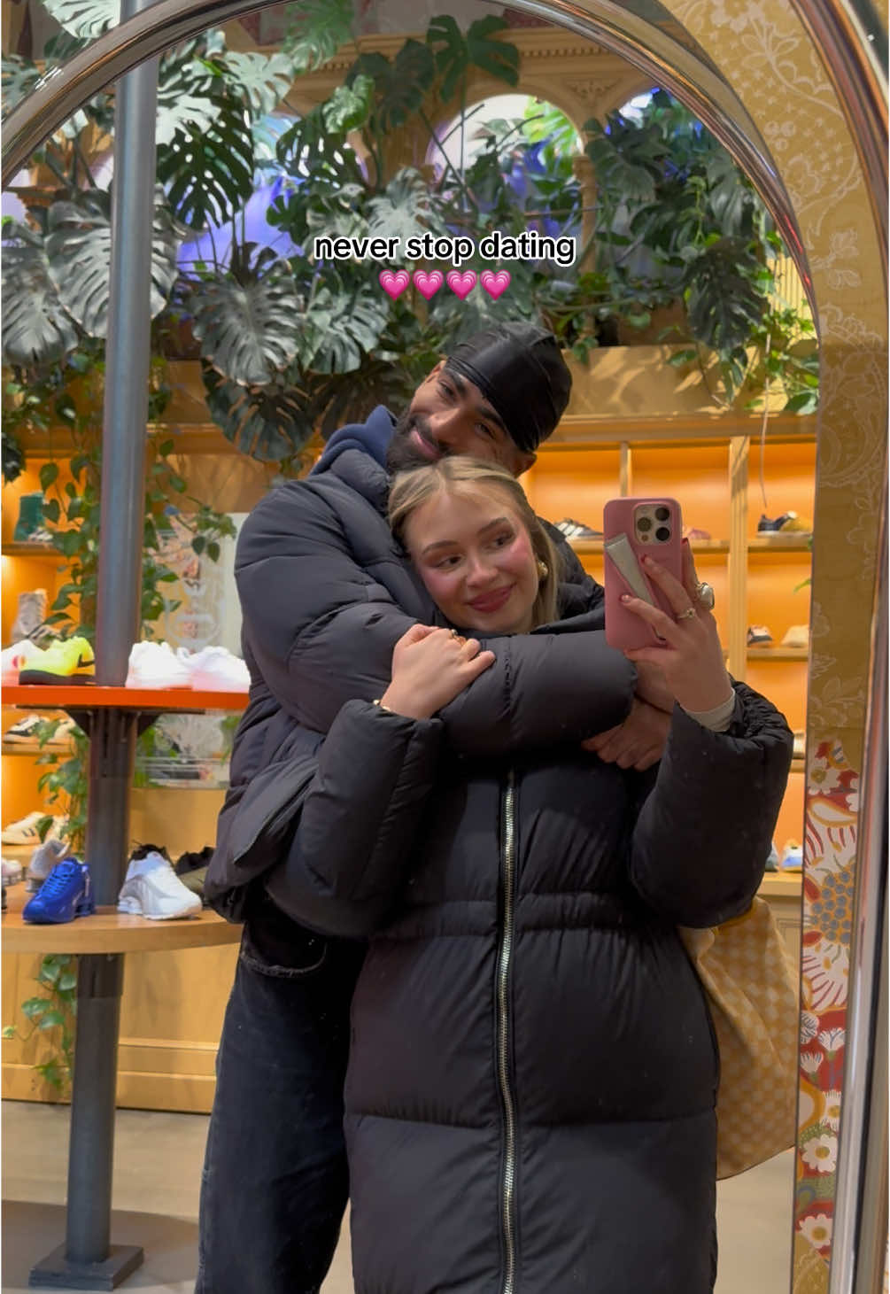 ob zu Hause Karten spielen oder in der Stadt eine neue Sportart ausprobieren es ist ganz egal💗⭐️ quality time wo euer ganzer voller fokus auf euren Partner ist, ist so wertvolle🌟🤭🤭#couple #beziehung #relationshipgoals #dating 