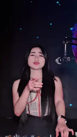 DJ DEWI ON THE MIX🦄@DJ DEWI ONTHEMIX IBIZA #fyp #ibizaclubsurabaya #surabaya #favsong🦄 