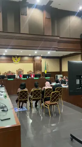 Pendampingan Hukum Terhadap Hakim PN Surabaya yang didakwa menerima Suap dan/atau Gratifikasi Pada Pengadilan Tindak Pidana Korupsi pada Pengadilan Negeri Jakarta Pusat.#pengadilan #hakim #ronald #tannur #surabaya #hukum #lawyer #mahkamahagung #kejagung #peradilan #jaksa #sidang #keadilan 