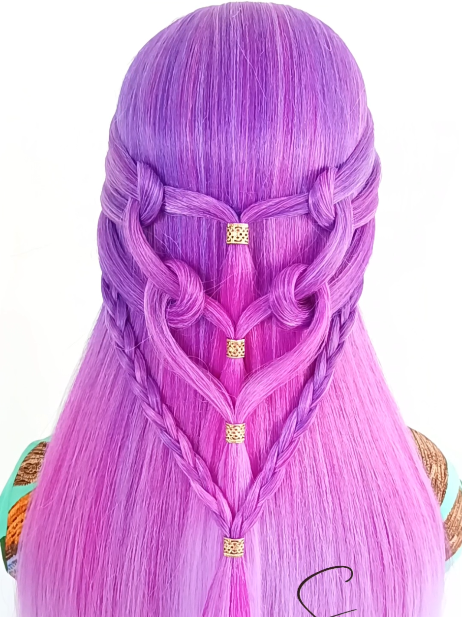❤️ Penteado coração  #foryoupage❤️❤️ #tiktokmefezassistir #hairstyle #cabelo #hair #penteado #braids #beauty #viralizar #viral #fyppp #Beautiful #peinados 