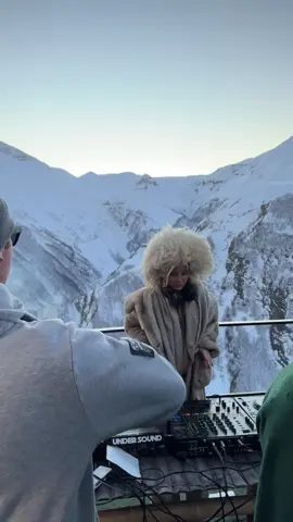 #panorama #gudauri #georgia🇬🇪 #views #event #rave #techno #snow #mountain #hardtechno @Xenia (UA) 🇬🇪🇬🇪🇬🇪#music 