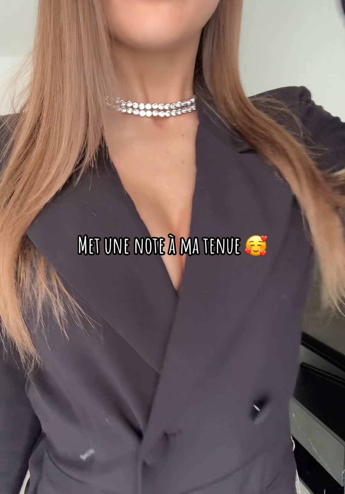 Met une note à ma tenue 🥰 #notes #outfit #lookalike #look #tik_tok #jeudi #fyp 