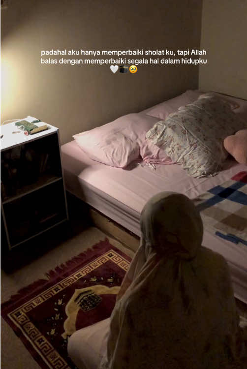 MasyaAllah 🥺  #sholat #sholat5waktu #perbaikidiri #perbaikidiriperbaruihati #fypage 