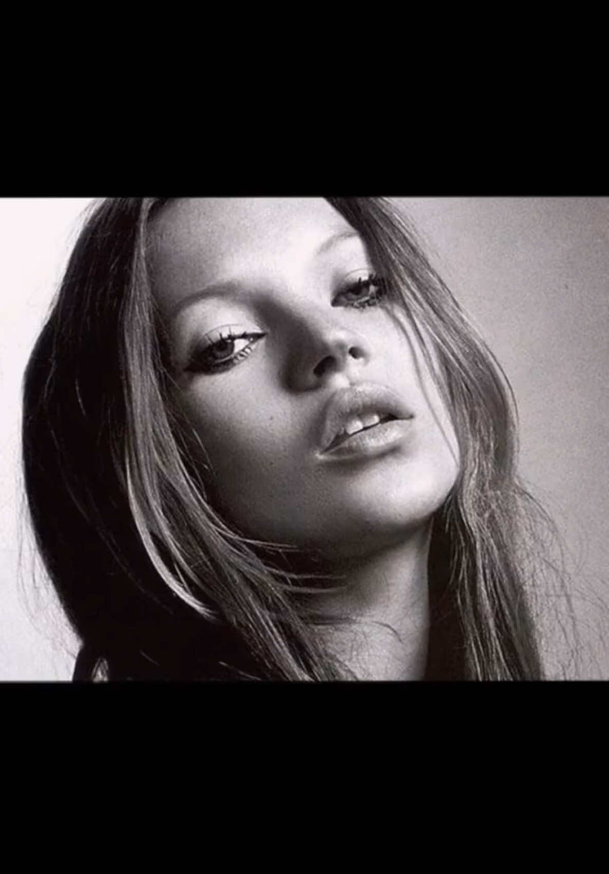 Kate Moss - “there’s nothing tastes as good as skinny feels” #fyp #katemoss #girls #blowthisup #foryoupage #model #foryou #fashion #katemossedit #katemess #SuperModel #modelingagency #modelingindustry #xyzbca