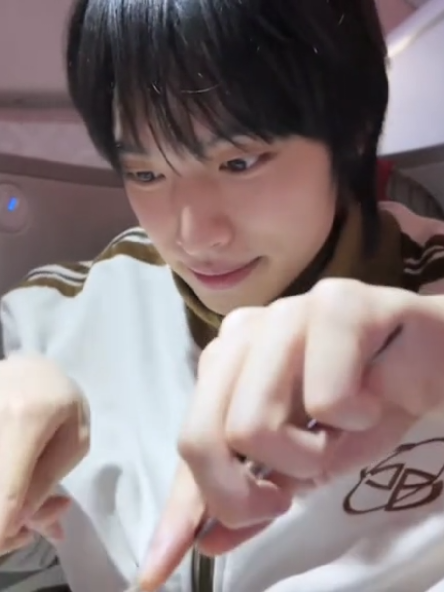 my little cutie pie #kwakjiseok #xdinaryheroes #gaon 