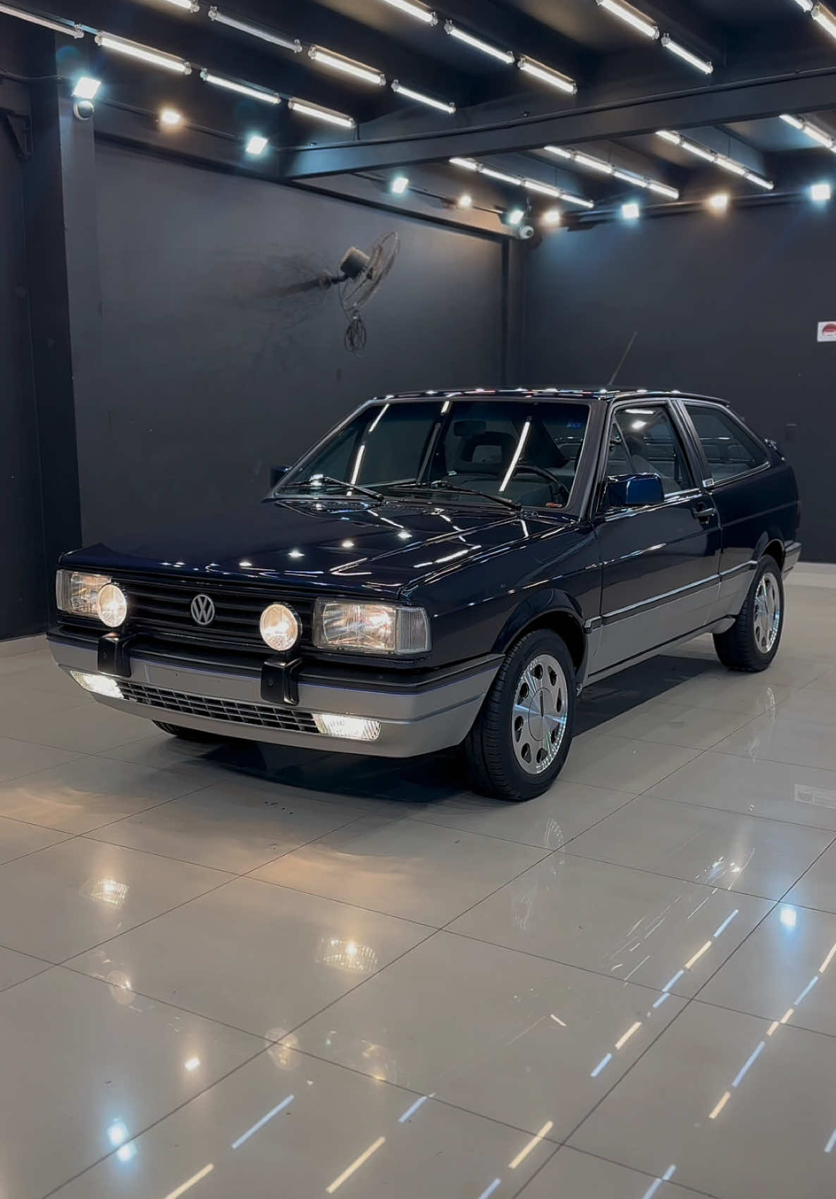Voltando anos anos 80! 😍 Gol GTi Azul Monaco 1988/1989 100% restaurado pela equipe Padrão Misa! 😎 OBS: Carro não disponível para venda! Em breve entregaremos essa joia para o nosso cliente! Padrão Misa - Superando Expectativas❗️ #carros #carrosantigos #carrosrestaurados #gol #golgti #gti #volks #volkswagen #raridades #carrosraros #restauração