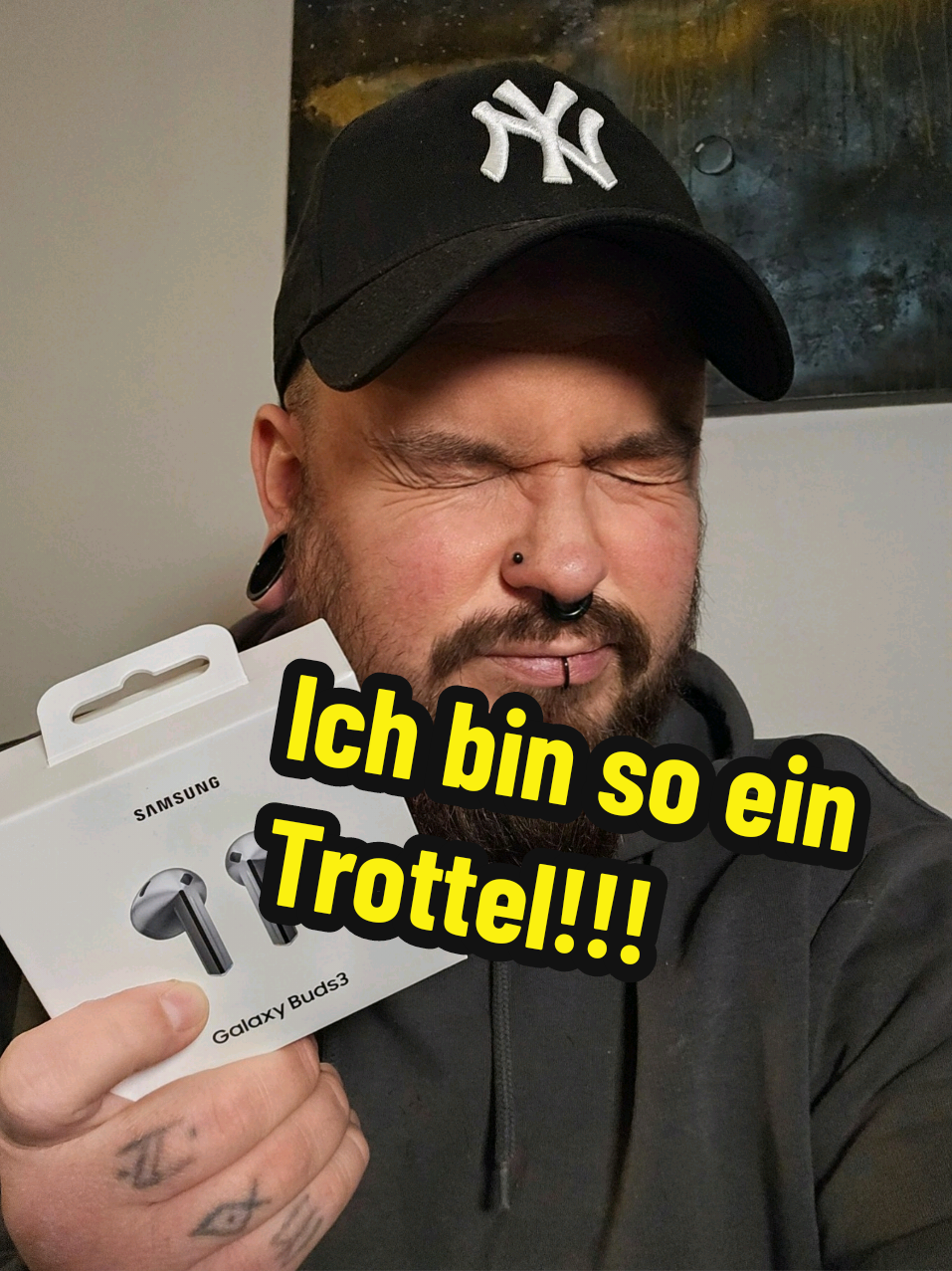 So ärgerlich!! 👀🤔 #samsunggalaxybuds3 #falschekauf #ohnein #techfail #funny #relatable #tiktok #galaxybuds3fail #fürdich #fürdichpage #fyp 