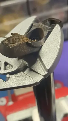 Bet you didn't know this comes off?  #mtbsuspension #suspensionservice #dh #mtblife #rockshox #reverb